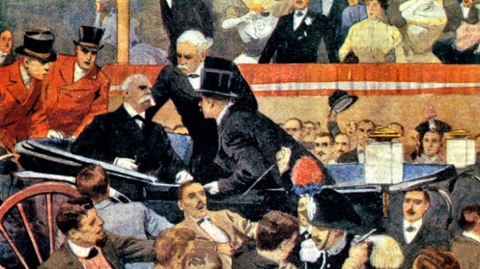 Con l'uccisione di Umberto I da parte dell'anarchico Gaetano Bresci il 29 luglio del 1900 si raggiunge l'apice della crisi di fine secolo